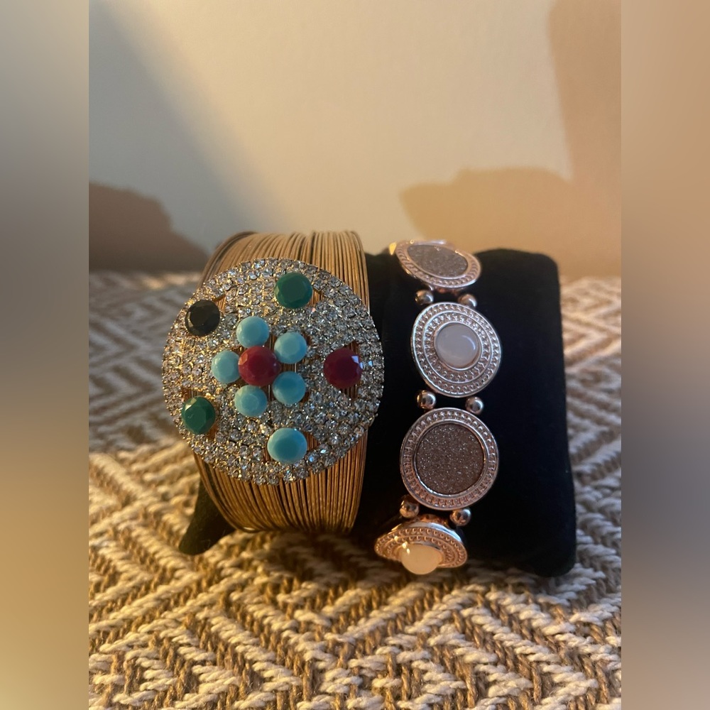 Two bracelet's. Unique cuff bracelet and stretch rose gold
